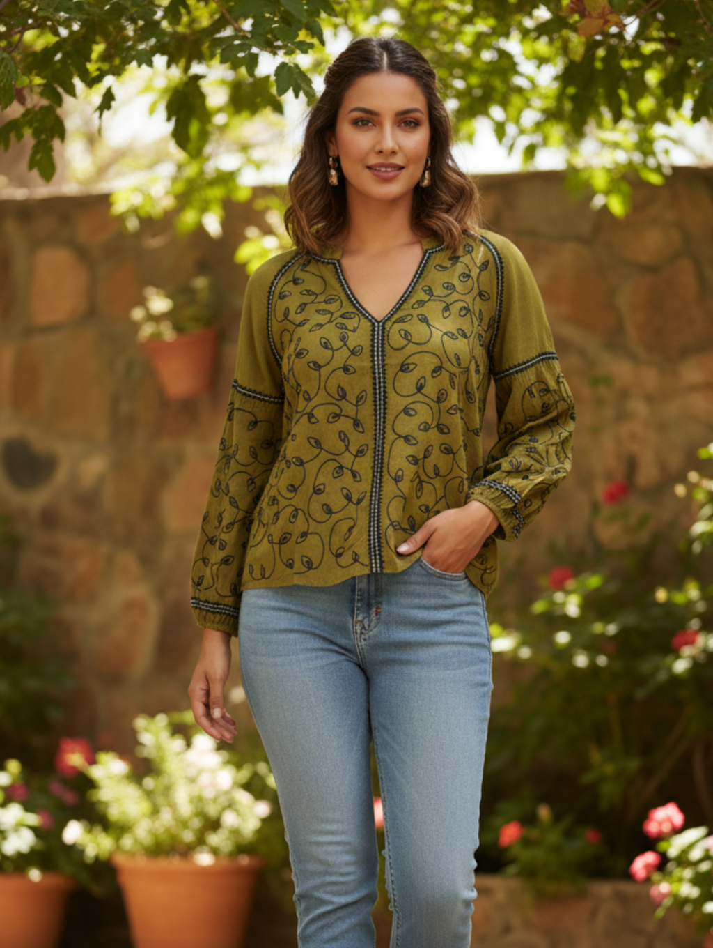 Blusa Bordada Estilo Bohemio con Manga Abullonada