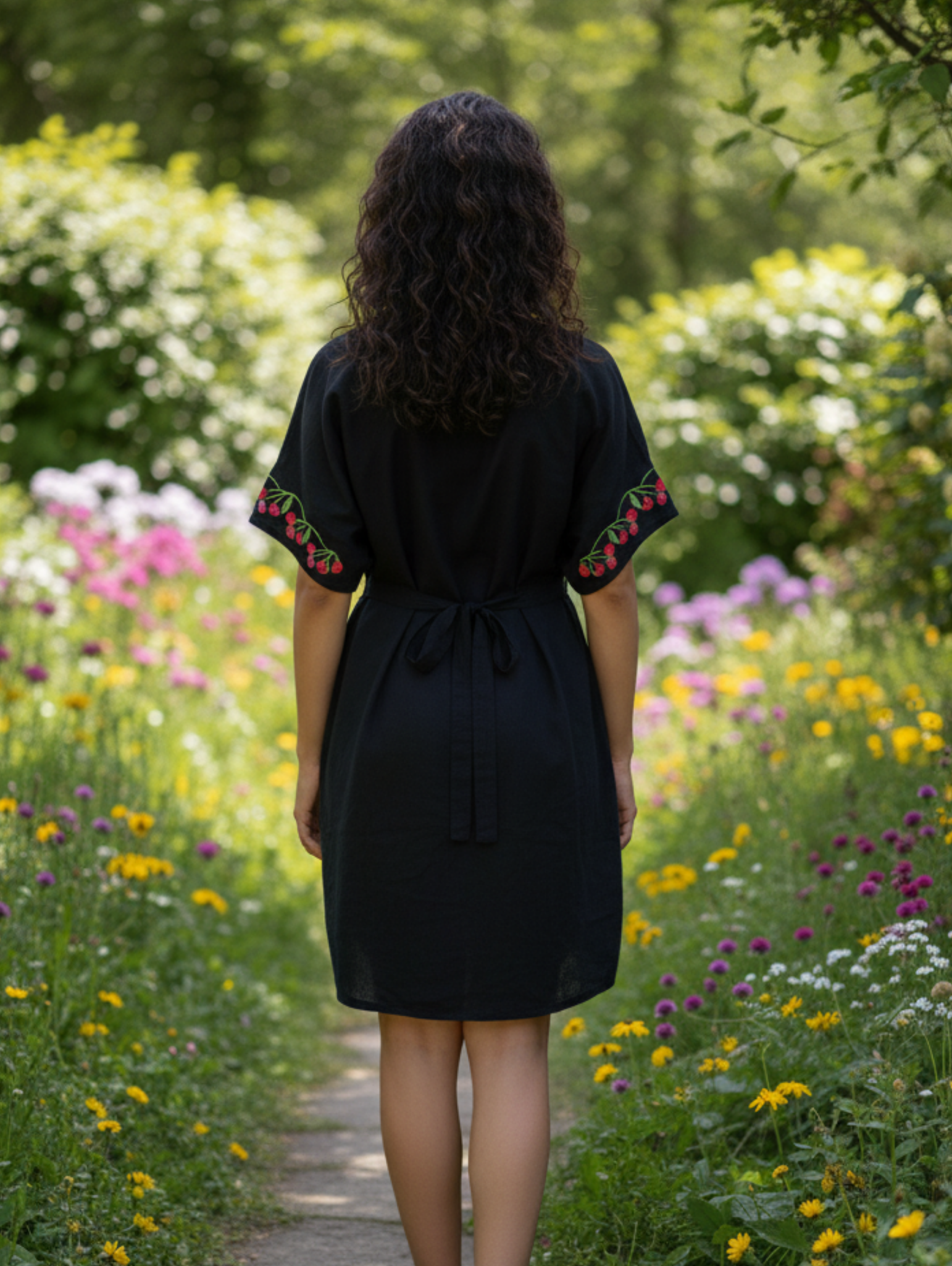 Blusa Bordado de Floral y Pavo paquete de 12 PCs