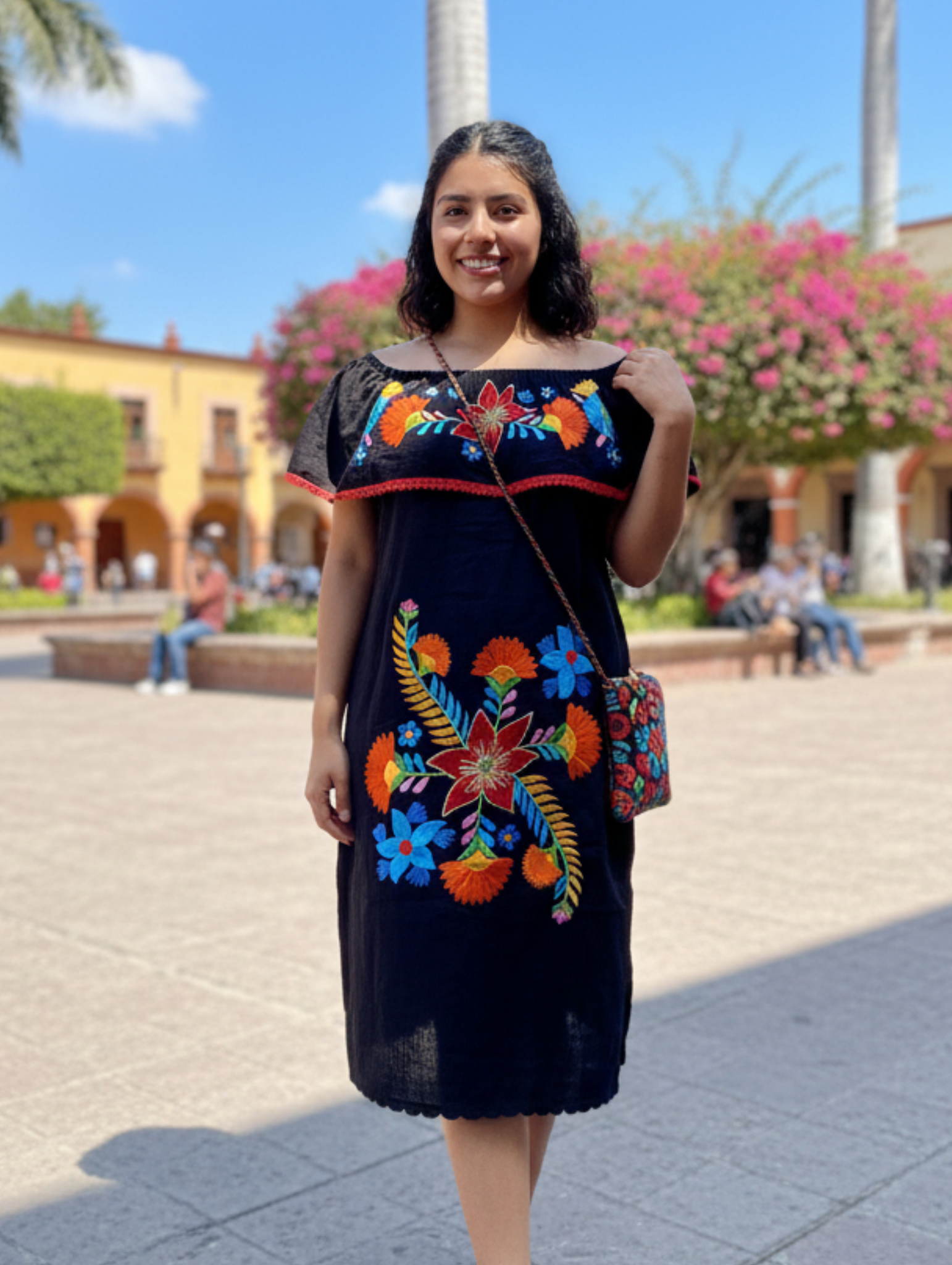 Vestido Campesino con Bordado Floral Exclusivo Paquete de 10 PCs